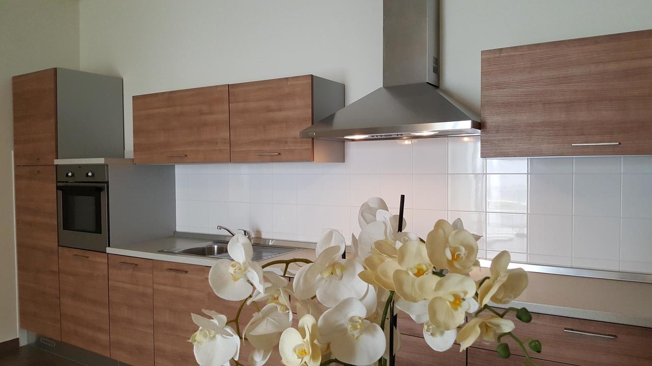 Riviera Palace Residence โลอาโน ภายนอก รูปภาพ